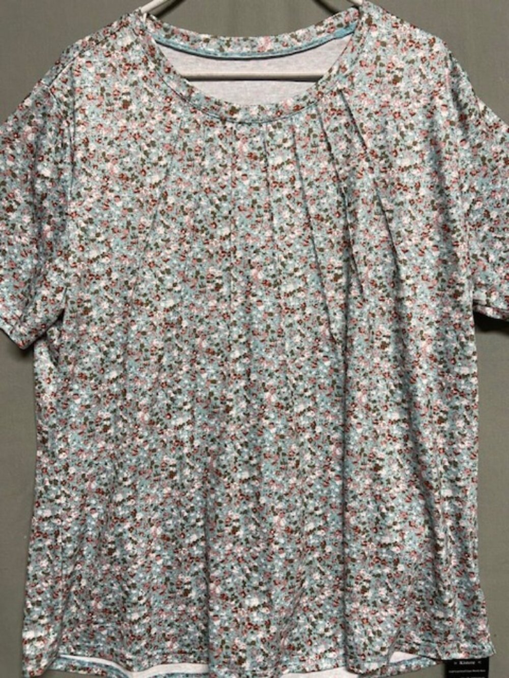 NWT Multi-Colored Floral 2XL Short sleeve Tunic